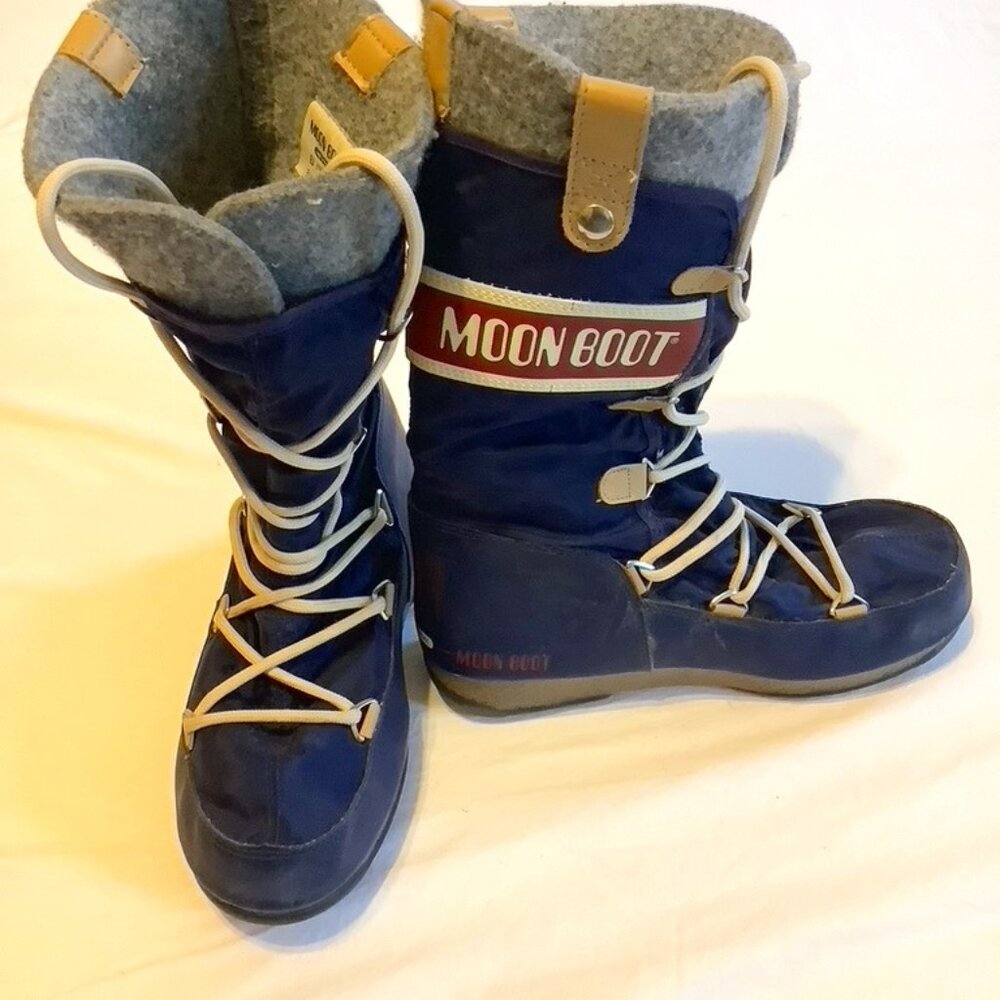 Moon Boots - image 1